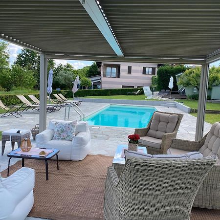 Agriturismo Bottega Di Rosanna Castagnole delle Lanze Kültér fotó